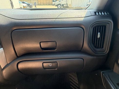Used 2024 Chevrolet Silverado 1500 Custom RWD image 30