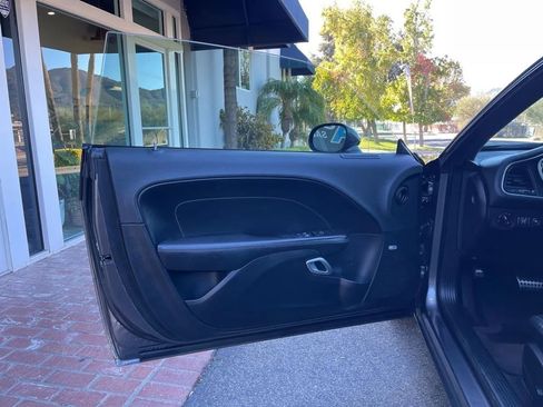 Used 2015 Dodge Challenger SXT Plus image 17