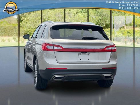 Used 2017 Lincoln MKX Reserve FWD image 5