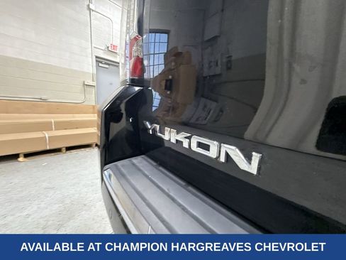 Used 2015 GMC Yukon Denali w/ Touring Package image 41