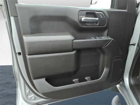 Used 2024 Chevrolet Silverado 1500 Custom image 19