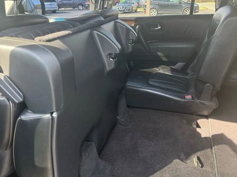 Used 2012 INFINITI QX56 4WD w/ Deluxe Touring Pkg image 38