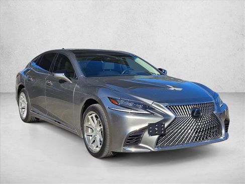 Used 2018 Lexus LS 500 image 3