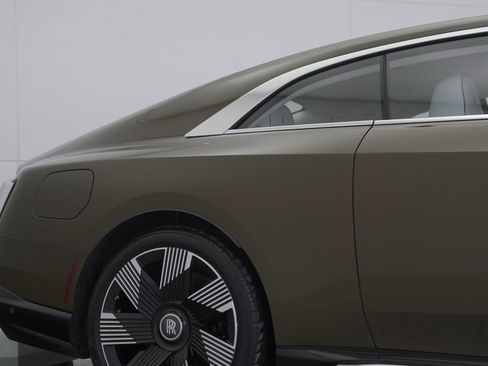 Certified 2024 Rolls-Royce Spectre w/ Spectre Launch Package image 12