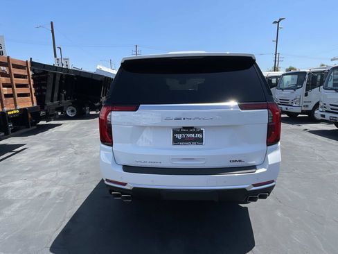New 2026 GMC Yukon XL Denali w/ Advanced Technology Package AWD/4WD image 6