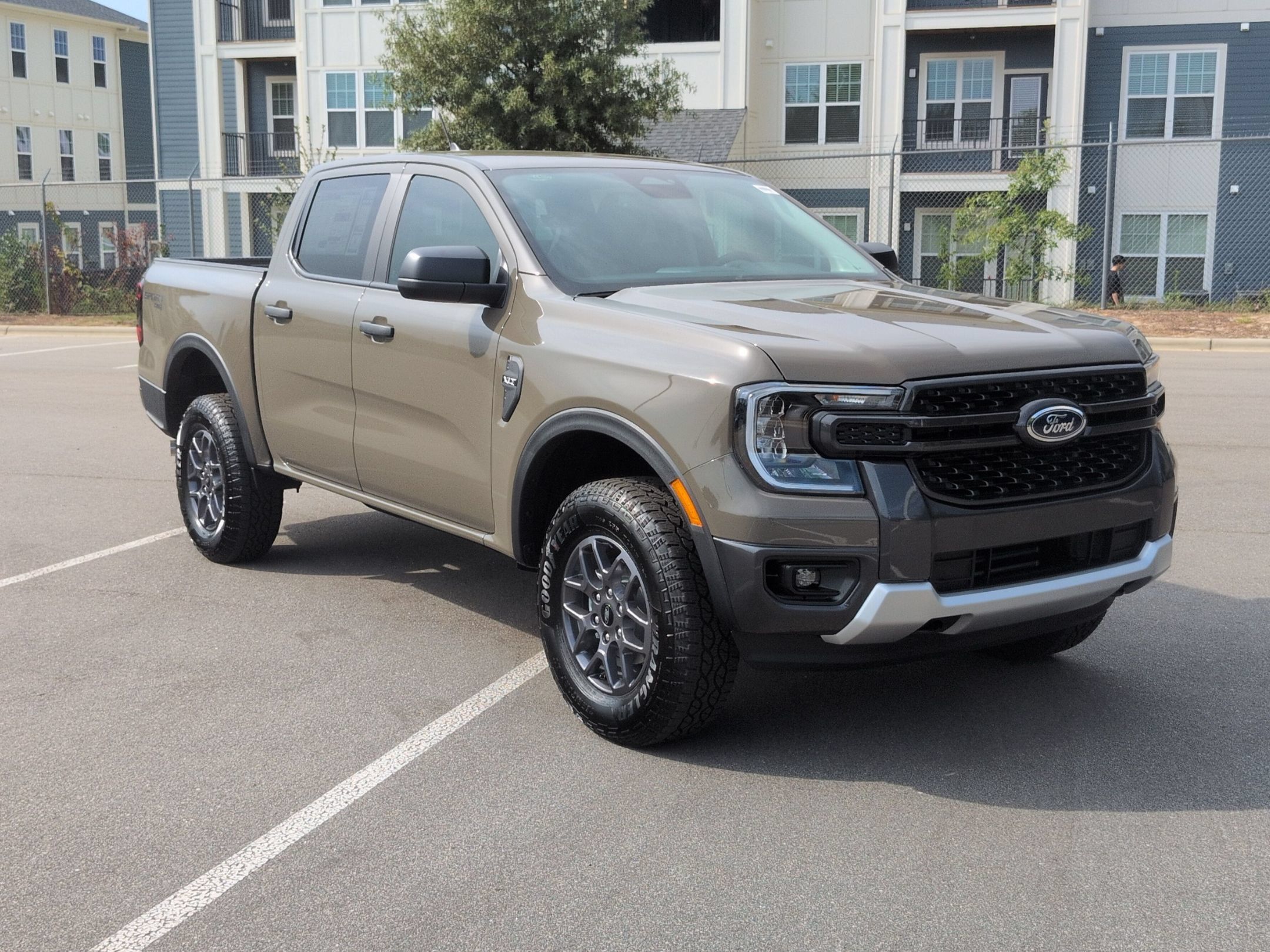 New 2026 Ford Ranger XLT w/ Equipment Group 301A High AWD/4WD image 2