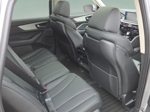 New 2026 Acura MDX SH-AWD image 18