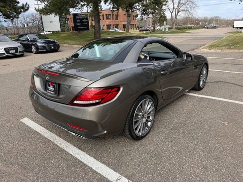 Used 2018 Mercedes-Benz SLC 300 image 47
