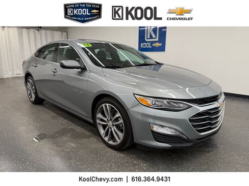 Used 2023 Chevrolet Malibu LT FWD image 1
