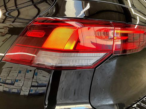 Used 2024 Volkswagen GTI SE image 32