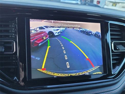 Certified 2023 Dodge Durango GT image 10