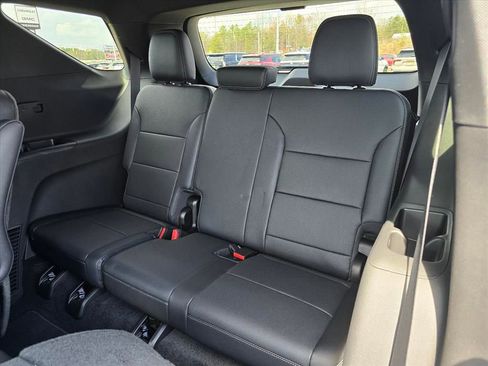 New 2026 Chevrolet Traverse High Country image 12