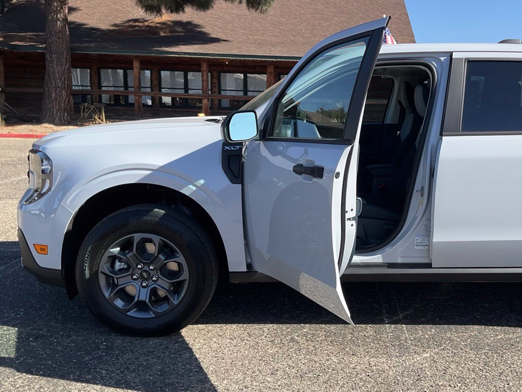 New 2026 Ford Maverick XLT FWD image 37