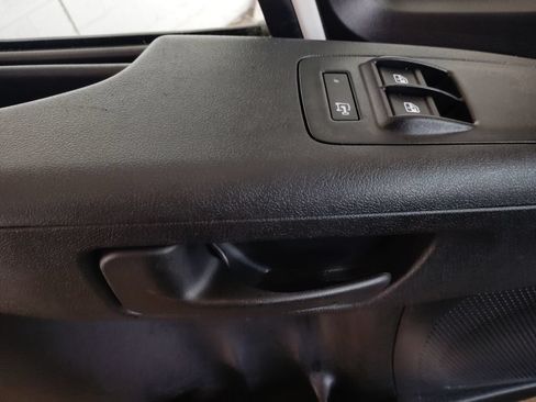 Used 2025 RAM ProMaster 2500 w/ U-Haul Equipment Group FWD image 22