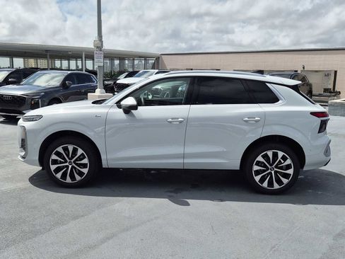 Used 2026 Audi Q3 quattro 2.0T AWD/4WD image 3