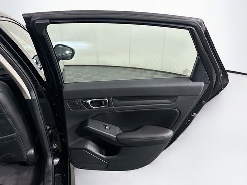 Used 2024 Honda Civic EX-L image 29