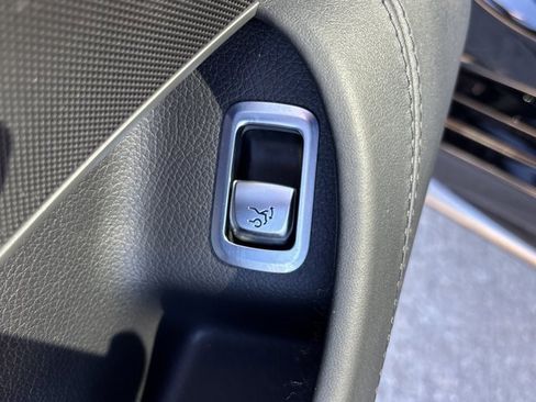 Used 2018 Mercedes-Benz S 560 4MATIC Coupe image 24