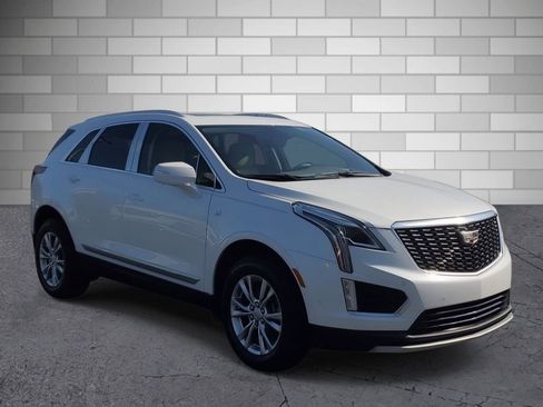 Used 2020 Cadillac XT5 Premium Luxury FWD image 6