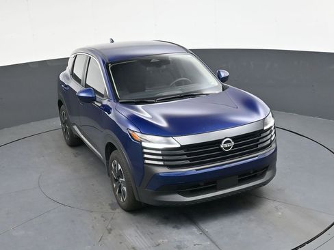 Certified 2025 Nissan Kicks SV image 26