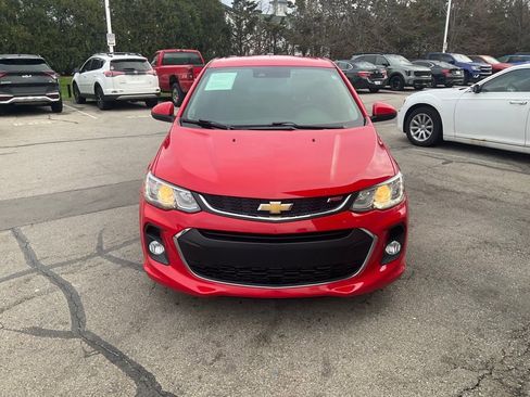 Used 2017 Chevrolet Sonic LT w/ Convenience Package image 8