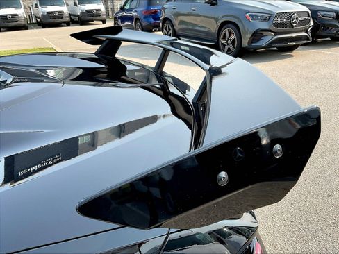 Used 2023 Chevrolet Corvette Stingray Coupe w/ Z51 Performance Package RWD image 34