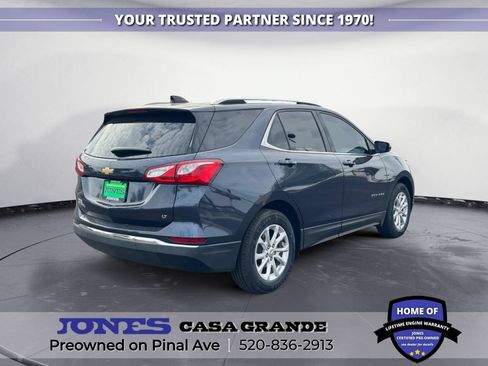 Used 2018 Chevrolet Equinox LT w/ Sun & Infotainment Package FWD image 6