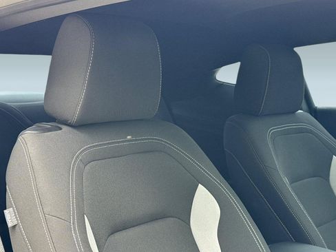 Used 2023 Chevrolet Camaro LT RWD image 32