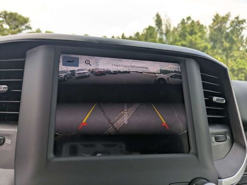 Used 2022 RAM 1500 Big Horn RWD image 21