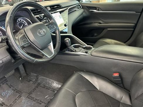 Used 2018 Toyota Camry XLE w/ Driver Assist Package FWD image 11
