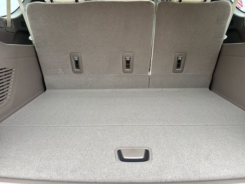 New 2026 GMC Yukon XL Denali w/ Sun & Power Step Package image 34