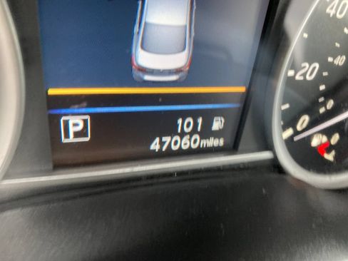 Used 2019 Nissan Sentra SV FWD image 21