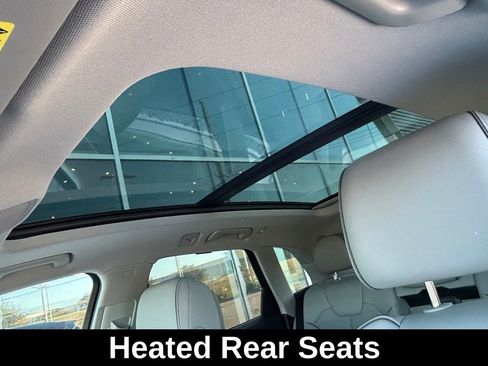 Certified 2025 Audi Q5 Prestige image 13