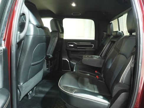 Used 2022 RAM 2500 Laramie AWD/4WD image 13