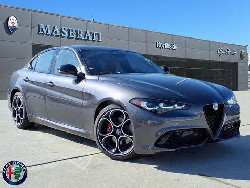 New 2026 Alfa Romeo Giulia image 1