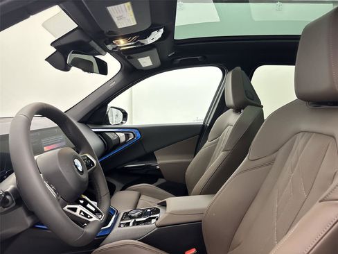New 2026 BMW X3 xDrive30 w/ Premium Package image 24