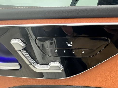 Used 2023 Mercedes-Benz C 300 Sedan image 34