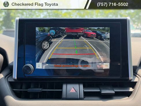 Used 2025 Toyota RAV4 XLE w/ Convenience Package FWD image 15