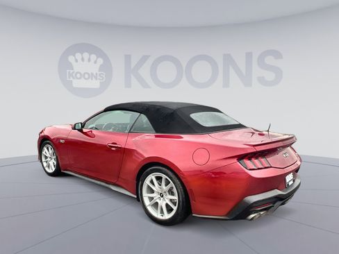 Used 2024 Ford Mustang GT Premium image 4