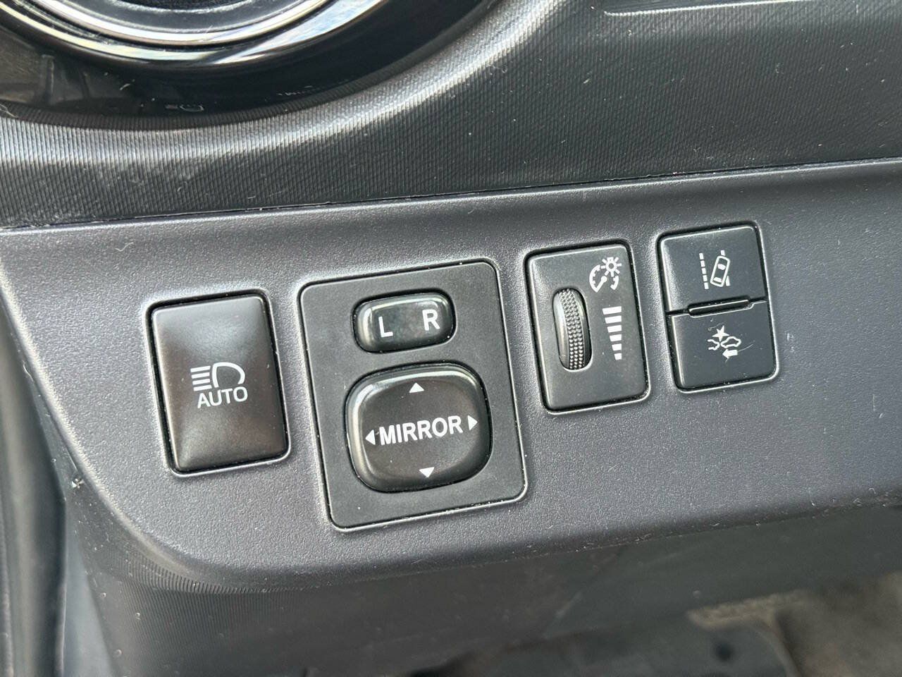 Used 2016 Toyota Prius C Four FWD image 31