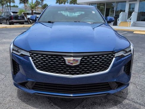 Used 2020 Cadillac CT4 Premium Luxury RWD image 9