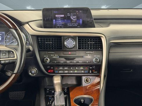 Used 2019 Lexus RX 350L FWD w/ Premium Package image 16