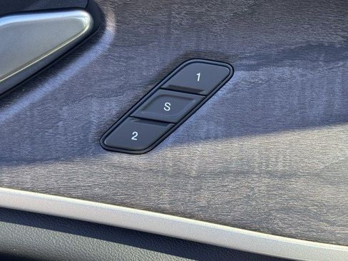 New 2025 Jeep Grand Cherokee Limited w/ Trailer Tow Package image 10