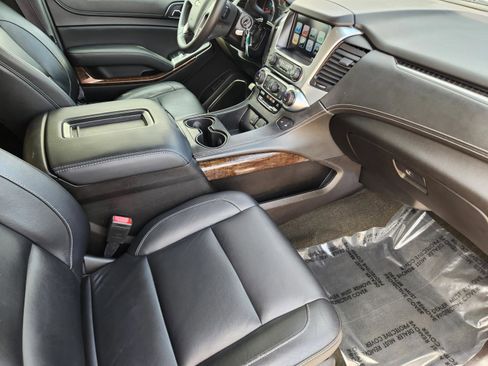 Used 2017 Chevrolet Tahoe LT AWD/4WD image 9