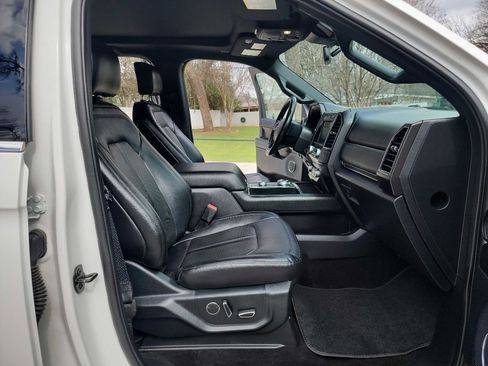 Used 2020 Ford Expedition Limited AWD/4WD image 40