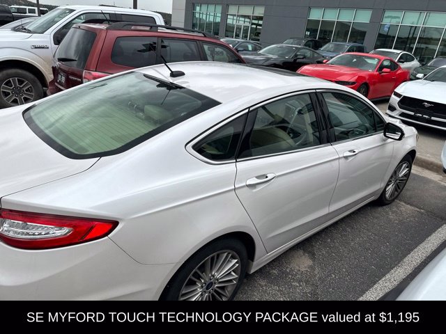Used 2016 Ford Fusion SE w/ Equipment Group 202A FWD image 6