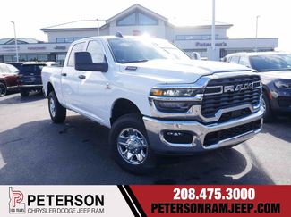 New 2026 RAM 3500 Tradesman w/ Chrome Appearance Group A 360° Tour