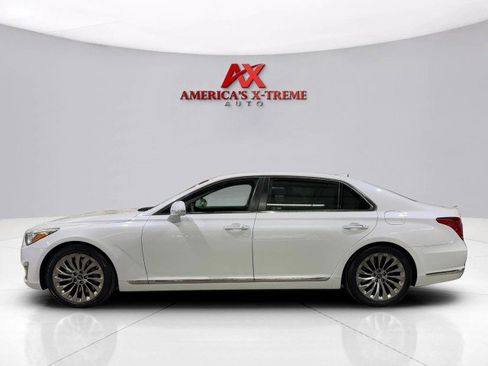 Used 2019 Genesis G90 5.0 Ultimate image 4