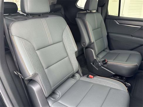 Used 2024 GMC Acadia AT4 w/ LPO, Floor Liner Package image 26