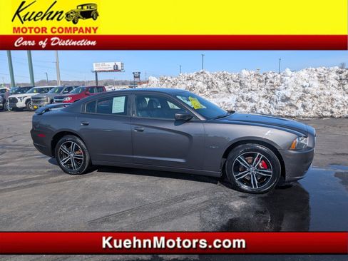 Used 2014 Dodge Charger R/T image 1