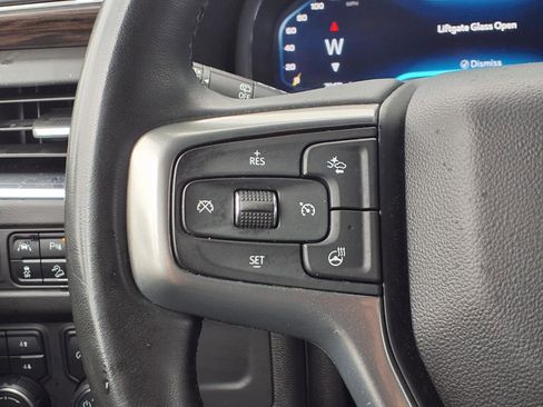 Used 2023 Chevrolet Suburban Z71 w/ Luxury Package AWD/4WD image 17